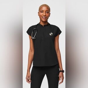 Figs Rafaela Oversized Scrub Top Black sz M